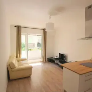 Appartement Charmant 3 Pieces, Idéalement situé et bien équipé
